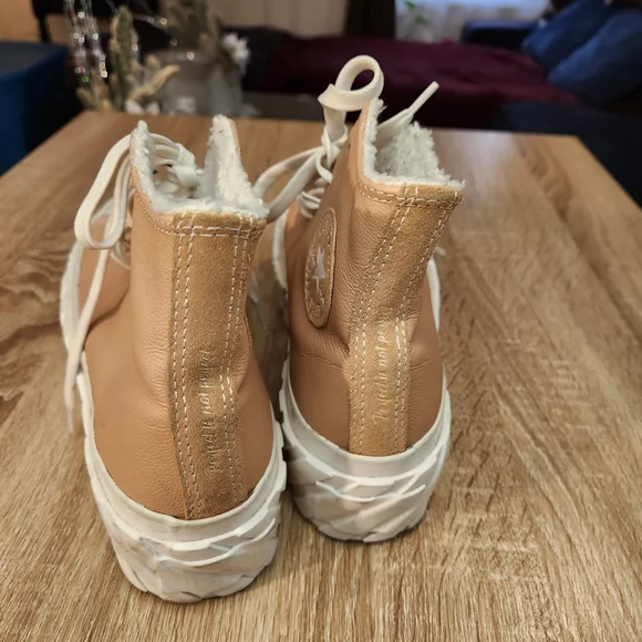 Converse Chuck Taylor All Star 2X Platform High Cozy Sherpa sneakers - Picture 3 of 3